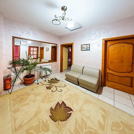 Hotel Family Ogi 3*